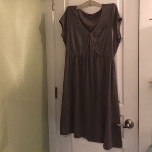 Garnet Hill gathered V-neck cap sleeve brown dress